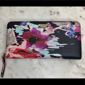 Hello Spring! 🌸 Kate Spade Continental Wallet ♠️